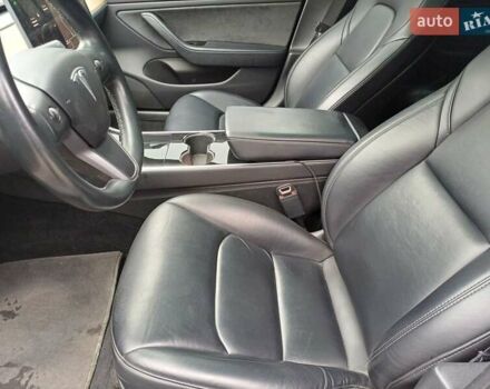 Черный Тесла Модель 3, объемом двигателя 0 л и пробегом 179 тыс. км за 17500 $, фото 16 на Automoto.ua