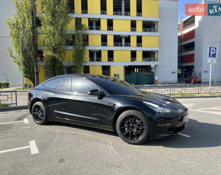 Чорний Тесла Модель 3, об'ємом двигуна 0 л та пробігом 49 тис. км за 17900 $, фото 7 на Automoto.ua
