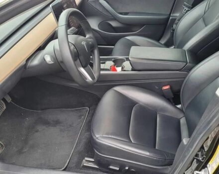 Черный Тесла Модель 3, объемом двигателя 0 л и пробегом 65 тыс. км за 334 $, фото 8 на Automoto.ua