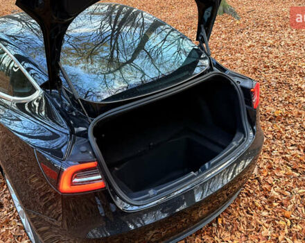 Черный Тесла Модель 3, объемом двигателя 0 л и пробегом 120 тыс. км за 18999 $, фото 16 на Automoto.ua