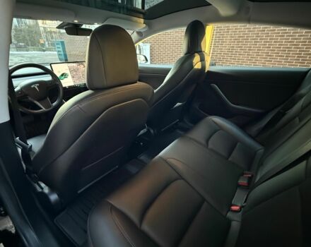 Черный Тесла Модель 3, объемом двигателя 0 л и пробегом 70 тыс. км за 17000 $, фото 11 на Automoto.ua