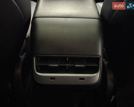 Черный Тесла Модель 3, объемом двигателя 0 л и пробегом 209 тыс. км за 17900 $, фото 55 на Automoto.ua