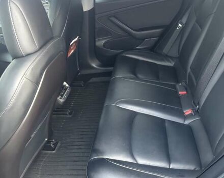 Черный Тесла Модель 3, объемом двигателя 0 л и пробегом 65 тыс. км за 19500 $, фото 6 на Automoto.ua