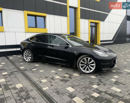 Черный Тесла Модель 3, объемом двигателя 0 л и пробегом 138 тыс. км за 18000 $, фото 3 на Automoto.ua