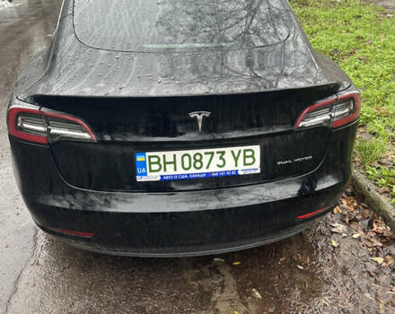 Черный Тесла Модель 3, объемом двигателя 0 л и пробегом 110 тыс. км за 18000 $, фото 4 на Automoto.ua