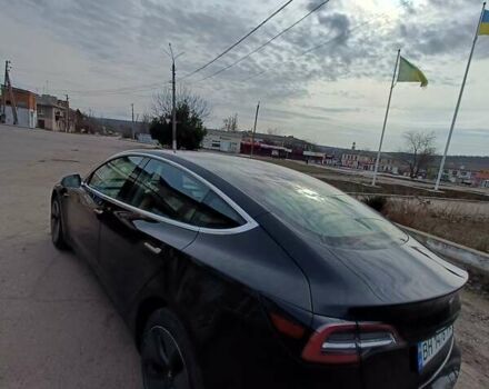 Черный Тесла Модель 3, объемом двигателя 0 л и пробегом 100 тыс. км за 15999 $, фото 2 на Automoto.ua
