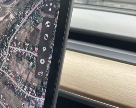 Черный Тесла Модель 3, объемом двигателя 0 л и пробегом 159 тыс. км за 17999 $, фото 10 на Automoto.ua