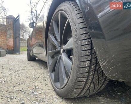 Черный Тесла Модель 3, объемом двигателя 0 л и пробегом 48 тыс. км за 19500 $, фото 6 на Automoto.ua