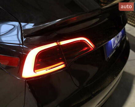 Чорний Тесла Модель 3, об'ємом двигуна 0 л та пробігом 163 тис. км за 15600 $, фото 9 на Automoto.ua