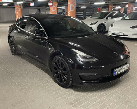 Тесла Модель 3 2019 в Киеве на Automoto.ua Черный Тесла Модель 3, объемом двигателя 0 л и пробегом 102 тыс. км за 19999 $, фото 6 на Automoto.ua