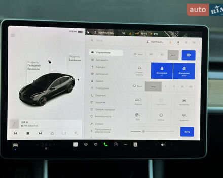 Черный Тесла Модель 3, объемом двигателя 0 л и пробегом 121 тыс. км за 19400 $, фото 74 на Automoto.ua