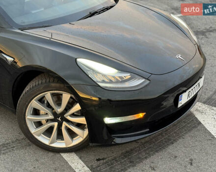 Черный Тесла Модель 3, объемом двигателя 0 л и пробегом 98 тыс. км за 17900 $, фото 8 на Automoto.ua