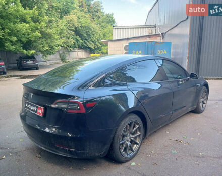 Черный Тесла Модель 3, объемом двигателя 0 л и пробегом 190 тыс. км за 16290 $, фото 4 на Automoto.ua