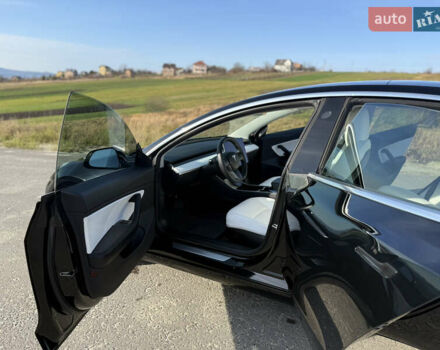 Чорний Тесла Модель 3, об'ємом двигуна 0 л та пробігом 39 тис. км за 17500 $, фото 10 на Automoto.ua