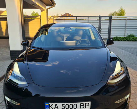 Чорний Тесла Модель 3, об'ємом двигуна 0 л та пробігом 122 тис. км за 16500 $, фото 1 на Automoto.ua