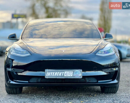 Чорний Тесла Модель 3, об'ємом двигуна 0 л та пробігом 201 тис. км за 14300 $, фото 9 на Automoto.ua