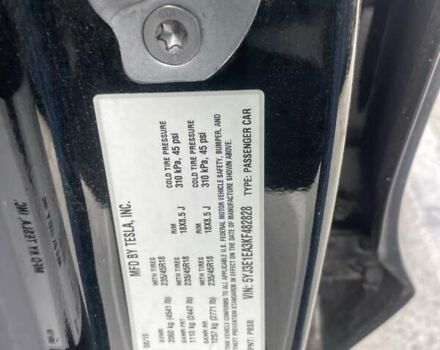 Чорний Тесла Модель 3, об'ємом двигуна 0 л та пробігом 160 тис. км за 12500 $, фото 6 на Automoto.ua