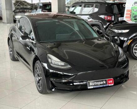 Черный Тесла Модель 3, объемом двигателя 0 л и пробегом 120 тыс. км за 16940 $, фото 1 на Automoto.ua