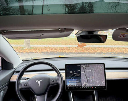 Чорний Тесла Модель 3, об'ємом двигуна 0 л та пробігом 94 тис. км за 15900 $, фото 5 на Automoto.ua