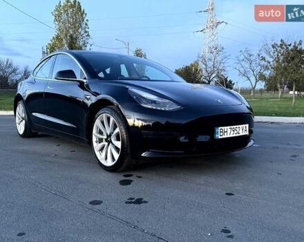 Черный Тесла Модель 3, объемом двигателя 0 л и пробегом 127 тыс. км за 15700 $, фото 18 на Automoto.ua