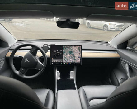 Черный Тесла Модель 3, объемом двигателя 0 л и пробегом 155 тыс. км за 14500 $, фото 2 на Automoto.ua