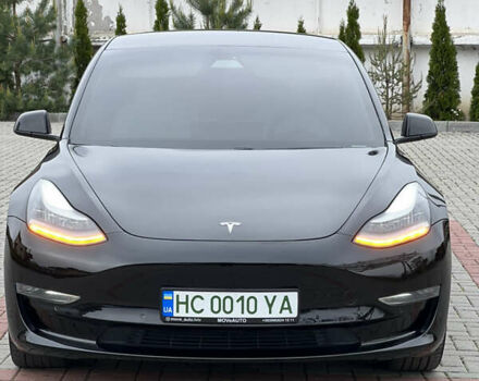 Чорний Тесла Модель 3, об'ємом двигуна 0 л та пробігом 95 тис. км за 17950 $, фото 1 на Automoto.ua