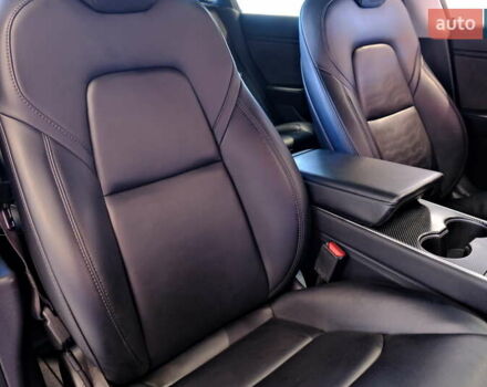 Черный Тесла Модель 3, объемом двигателя 0 л и пробегом 124 тыс. км за 15900 $, фото 50 на Automoto.ua