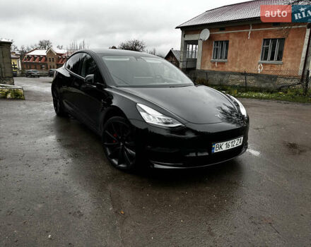 Черный Тесла Модель 3, объемом двигателя 0 л и пробегом 121 тыс. км за 21500 $, фото 3 на Automoto.ua