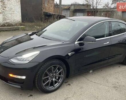 Черный Тесла Модель 3, объемом двигателя 0 л и пробегом 91 тыс. км за 16000 $, фото 4 на Automoto.ua