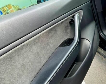 Черный Тесла Модель 3, объемом двигателя 0 л и пробегом 119 тыс. км за 21500 $, фото 5 на Automoto.ua