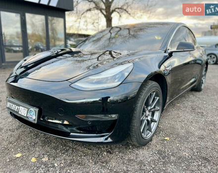Чорний Тесла Модель 3, об'ємом двигуна 0 л та пробігом 201 тис. км за 14300 $, фото 33 на Automoto.ua