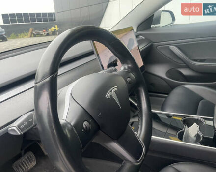 Черный Тесла Модель 3, объемом двигателя 0 л и пробегом 138 тыс. км за 18000 $, фото 8 на Automoto.ua