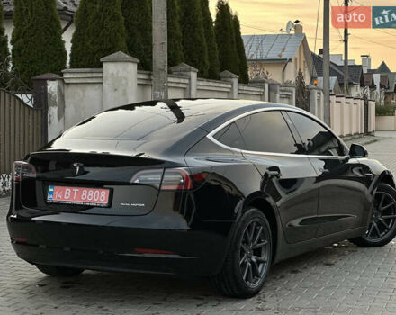 Черный Тесла Модель 3, объемом двигателя 0 л и пробегом 133 тыс. км за 18599 $, фото 59 на Automoto.ua