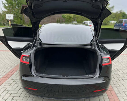 Чорний Тесла Модель 3, об'ємом двигуна 0 л та пробігом 95 тис. км за 17950 $, фото 13 на Automoto.ua