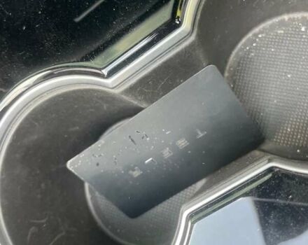 Чорний Тесла Модель 3, об'ємом двигуна 0 л та пробігом 160 тис. км за 12500 $, фото 20 на Automoto.ua