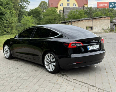 Чорний Тесла Модель 3, об'ємом двигуна 0 л та пробігом 150 тис. км за 15350 $, фото 1 на Automoto.ua