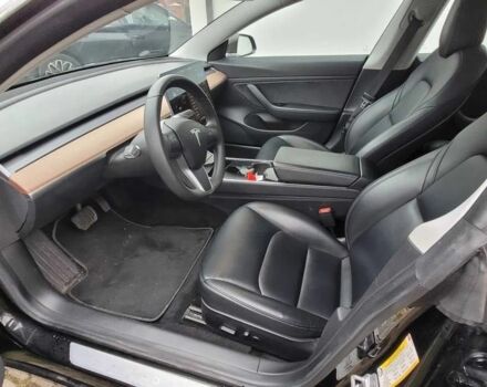 Черный Тесла Модель 3, объемом двигателя 0 л и пробегом 65 тыс. км за 334 $, фото 10 на Automoto.ua