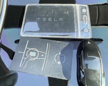 Чорний Тесла Модель 3, об'ємом двигуна 0 л та пробігом 151 тис. км за 16500 $, фото 16 на Automoto.ua