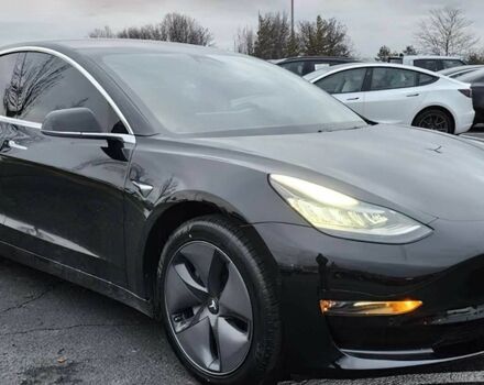 Черный Тесла Модель 3, объемом двигателя 0 л и пробегом 37 тыс. км за 8900 $, фото 2 на Automoto.ua