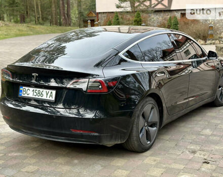 Чорний Тесла Модель 3, об'ємом двигуна 0 л та пробігом 72 тис. км за 20600 $, фото 6 на Automoto.ua