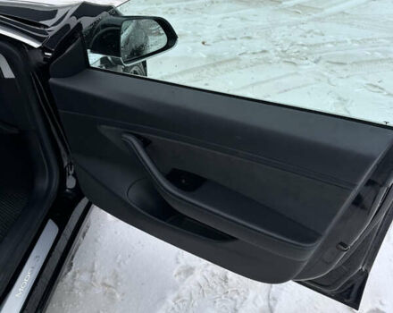 Чорний Тесла Модель 3, об'ємом двигуна 0 л та пробігом 74 тис. км за 19200 $, фото 11 на Automoto.ua