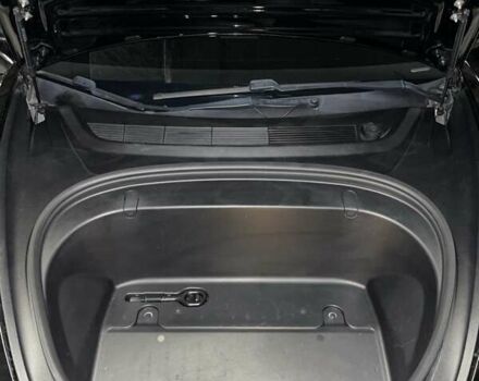 Черный Тесла Модель 3, объемом двигателя 0 л и пробегом 90 тыс. км за 18500 $, фото 22 на Automoto.ua