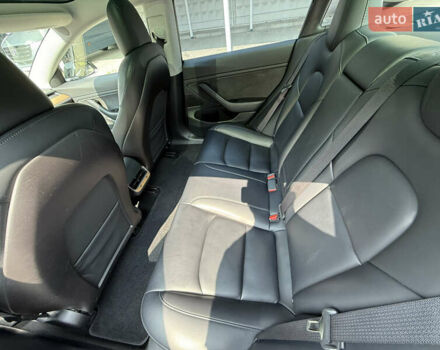 Черный Тесла Модель 3, объемом двигателя 0 л и пробегом 135 тыс. км за 15900 $, фото 24 на Automoto.ua