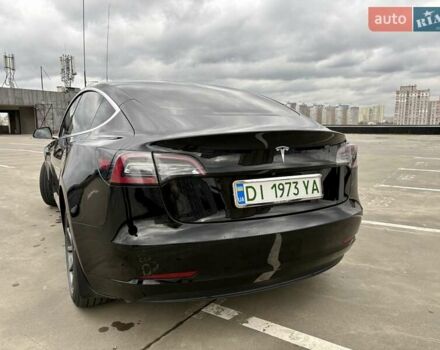 Чорний Тесла Модель 3, об'ємом двигуна 0 л та пробігом 70 тис. км за 15900 $, фото 7 на Automoto.ua