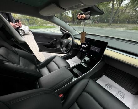 Тесла Модель 3 2019 у Луцьку на Automoto.ua Чорний Тесла Модель 3, об'ємом двигуна 1 л та пробігом 255 тис. км за 13800 $, фото 12 на Automoto.ua