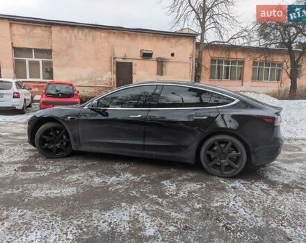 Черный Тесла Модель 3, объемом двигателя 0 л и пробегом 104 тыс. км за 14997 $, фото 1 на Automoto.ua