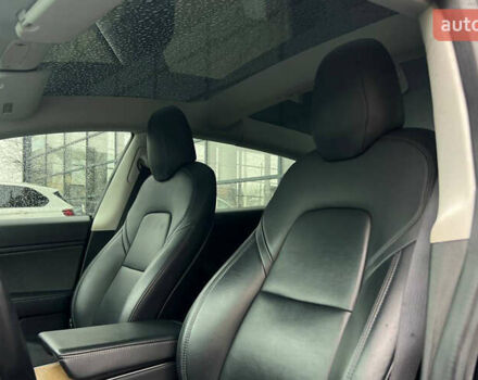 Черный Тесла Модель 3, объемом двигателя 0 л и пробегом 95 тыс. км за 16800 $, фото 10 на Automoto.ua