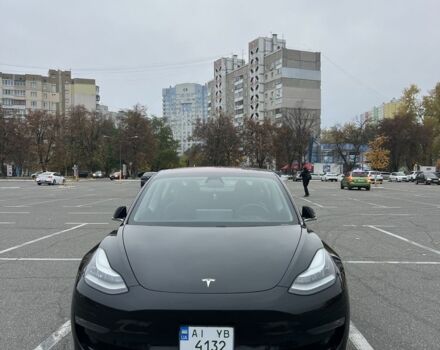 Тесла Модель 3 2019 у Києві на Automoto.ua Чорний Тесла Модель 3, об'ємом двигуна 0 л та пробігом 115 тис. км за 16000 $, фото 1 на Automoto.ua