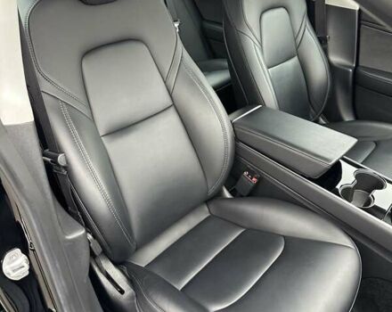 Черный Тесла Модель 3, объемом двигателя 0 л и пробегом 172 тыс. км за 16700 $, фото 34 на Automoto.ua