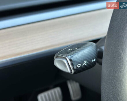 Черный Тесла Модель 3, объемом двигателя 0 л и пробегом 121 тыс. км за 19400 $, фото 72 на Automoto.ua